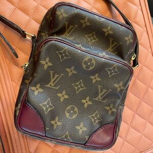 Louis Vuitton vintage Amazon crossbody bag custom paint burgundy